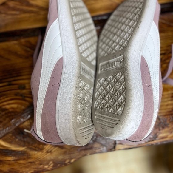 PUMA Ladies Vikky Suede Athletic Sneakers Shoes - Picture 4 of 10